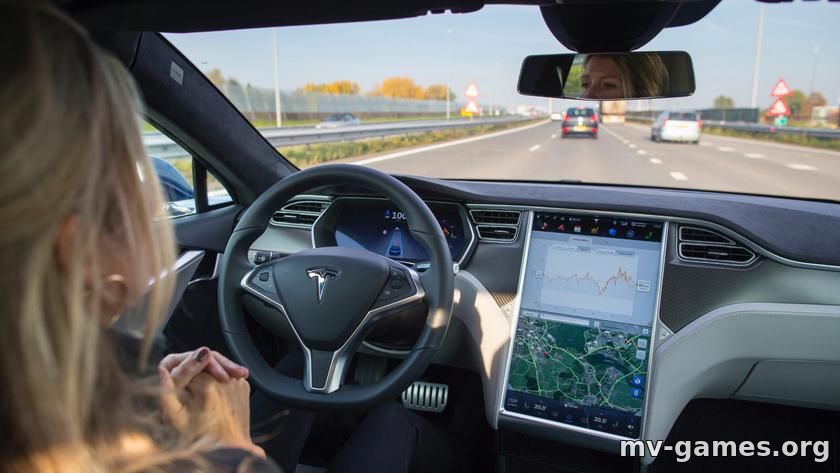 Tesla запустила Full Self-Driving: автопилот по подписке за $199 в месяц